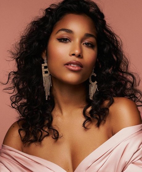 Clemence Botino ポルノスター 美しい 写真