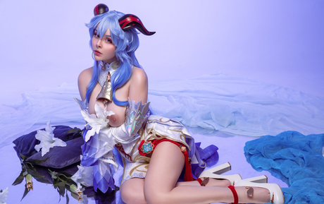 巨乳ランジェリーオンリーファンズ ホットxxx ギャラリー