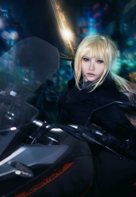 角質の女の子オンリーファンズ ホットセクシー 写真