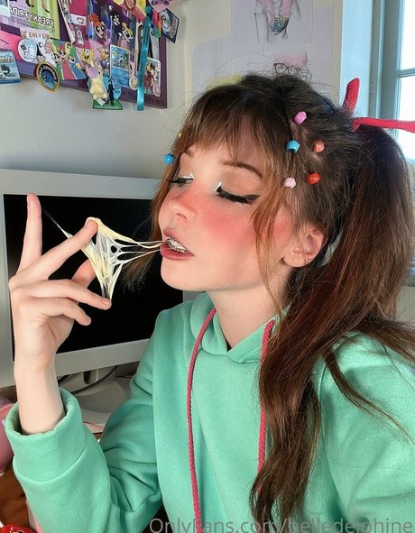 曲線美のオンリーファンズのキャスティング 無料アダルト 写真