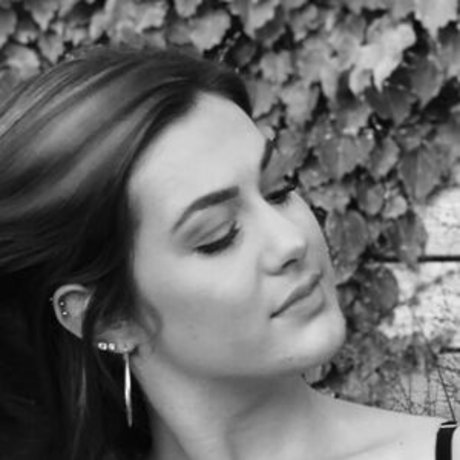 Maria Fiore HDスター アーカイブ