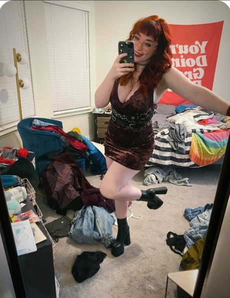 タイのアナルオンリーファンズ 無料 写真