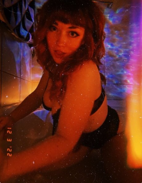 ロシアのお母さんオンリーファンズ 無料セクシー ギャラリー