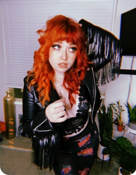 ニューハーフオンリーファン 無料 画像