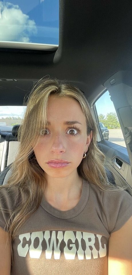 スペードのクイーン オンリーファンズ セクシー ギャラリー