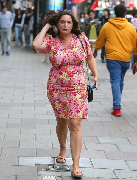 陸軍の熟女オンリーファンズ ヌード 画像