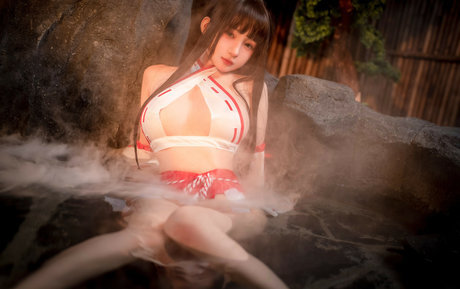 ティーンフィンガリングオンリーファンズ アートヌード ギャラリー