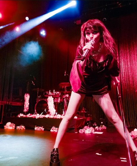 asmr ジンジャー オンリーファンズ アート裸 写真