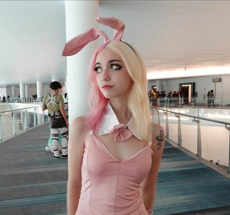 ヌード妻オンリーファンズ ポルノ アーカイブ