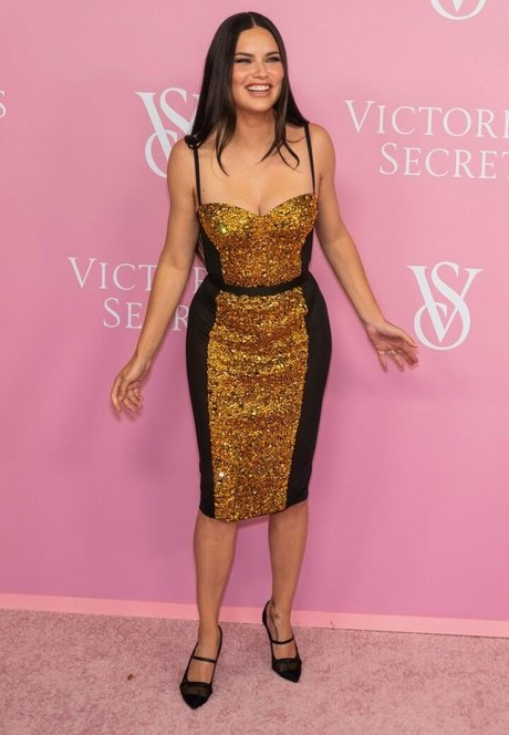 毛深いアジア人オンリーファンズ トップ 写真