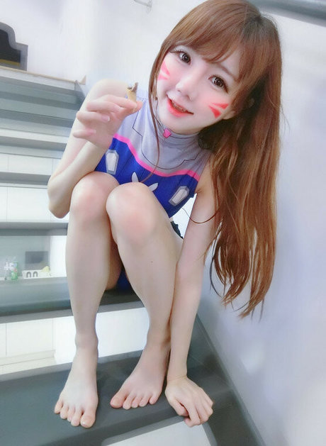 アナルコスプレオンリーファンズ ホット裸 ギャラリー