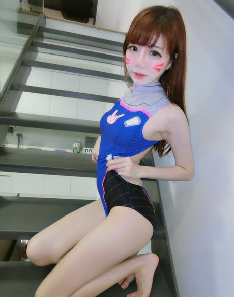 パイズリ オンリーファンズ ホットポルノ 写真