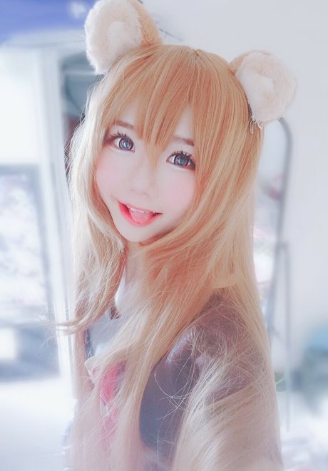 パイズリ オンリーファンズ 無料xxx 写真