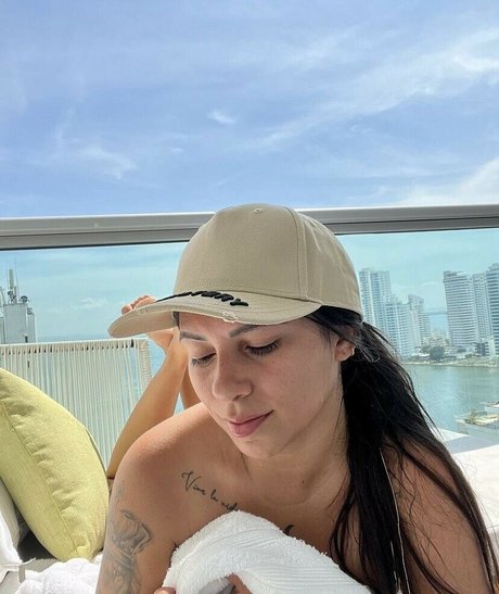 ジンジャーティーンオンリーファンズ 無料セクシー 写真