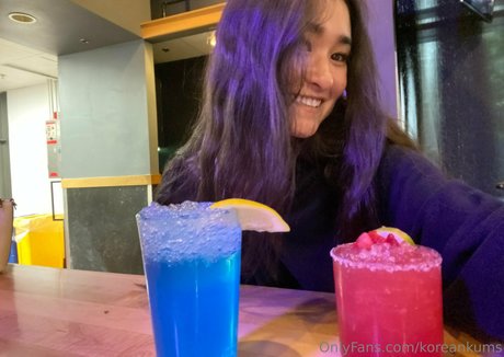 Koreankums 裸の女優 画像