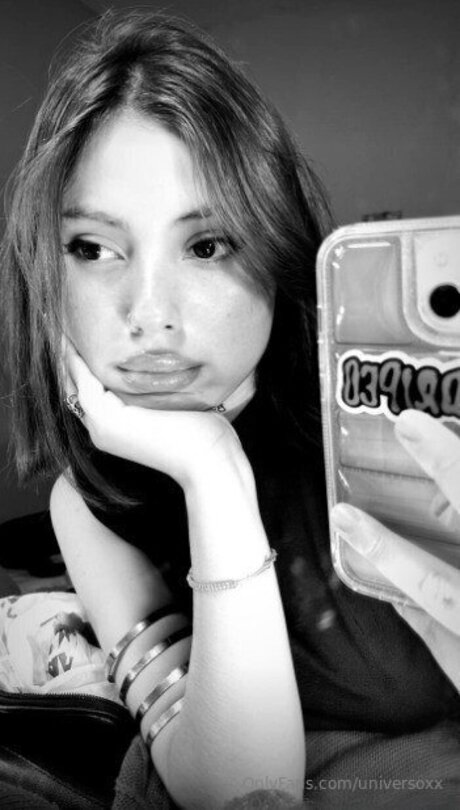 Universoxx アートモデル 画像