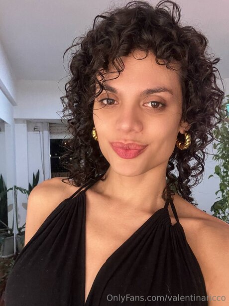 Valentinaricco 裸の女優 画像