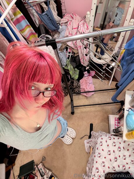 ジャークオンリーファンズ 限定 画像