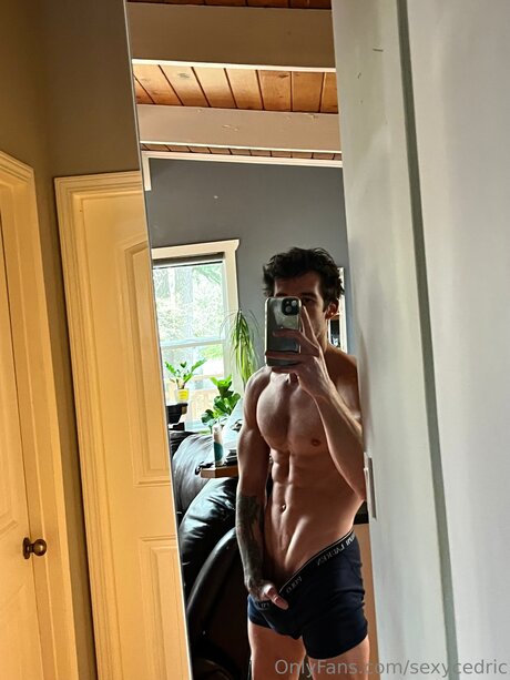 Sexycedric 最高のモデル 画像