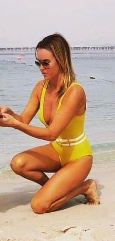 白いプッシーオンリーファンズ 素敵 写真