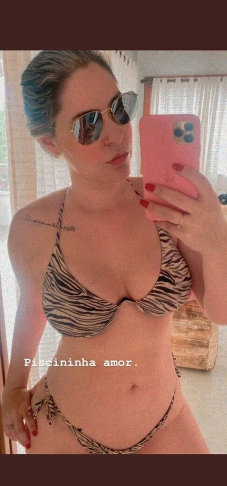 Nahzinhaa エロティックモデル 写真