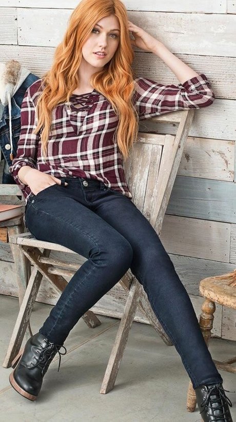 Katherine McNamara 完璧なスター 写真
