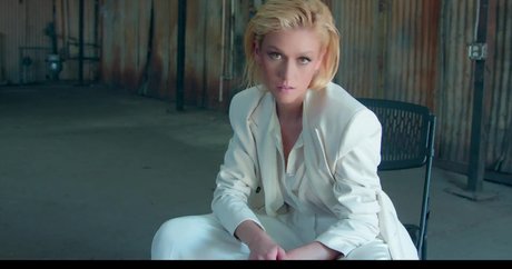 タンオンリーファン トップ 写真