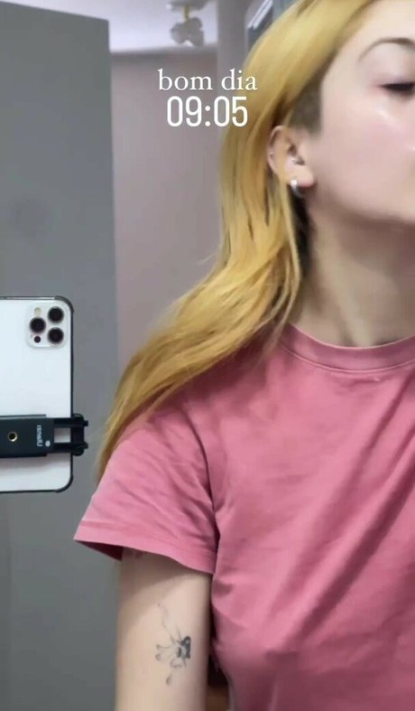 パンストオンリーファンズ アート裸 画像