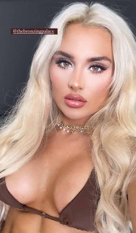 ニューハーフが男とセックスするオンリーファンズ 可愛い 画像