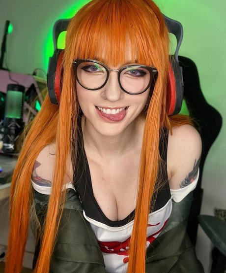 Akemy Sama トップモデル 写真