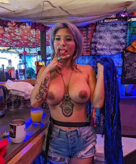 Babe Star ホットなポルノスター 写真