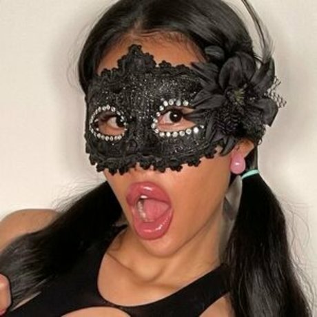 アジア人の指入れ オンリーファンズ アダルト無料 写真