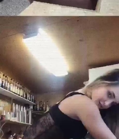 黒人ティーンオンリーファンズ HD ギャラリー