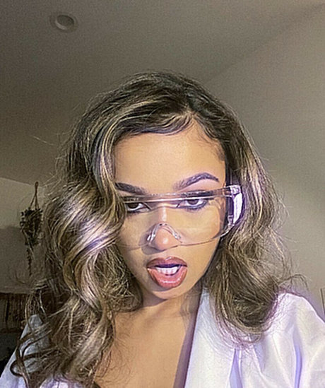 Madison Bailey スター ヌード 画像