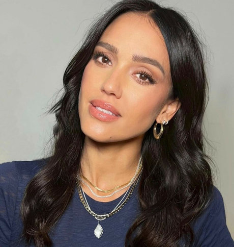 ジムのインフルエンサーオンリーファンズ 無料セックス 画像