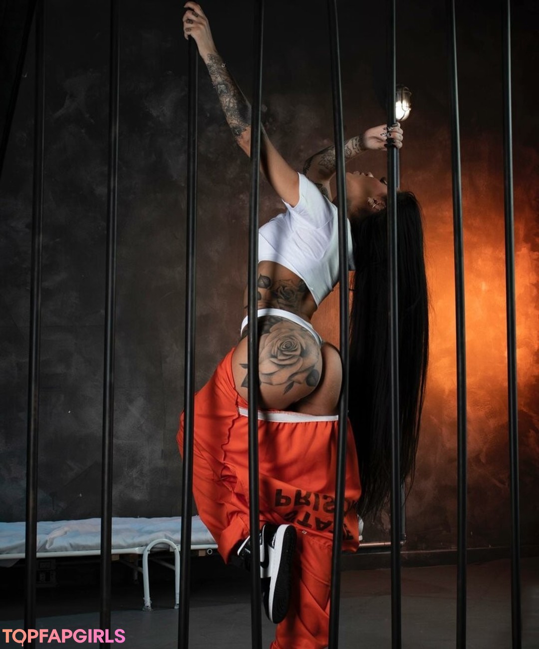 MC Mirella トップ女優 写真