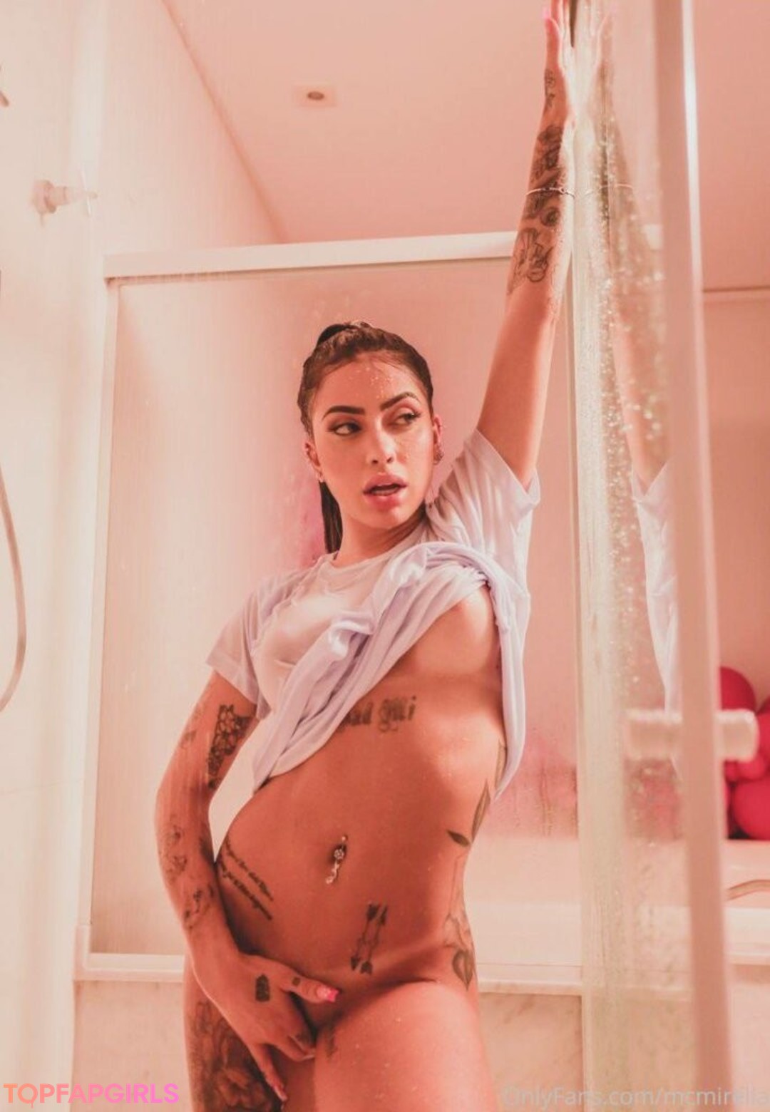 妊娠中のオンリーファンズ ホットセクシー ギャラリー