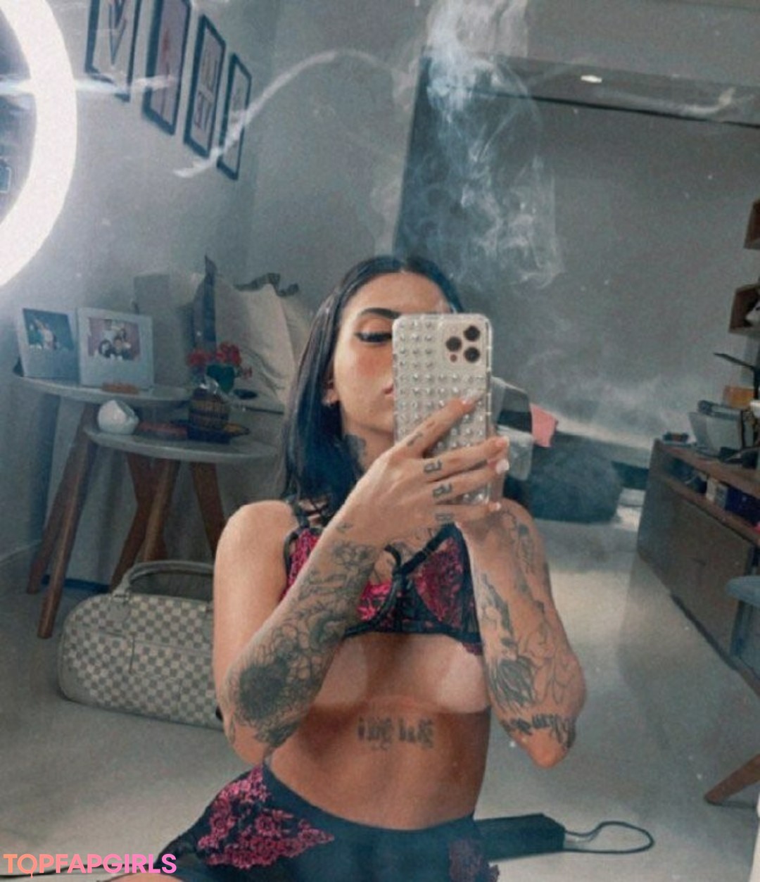 MC Mirella トップスター 写真