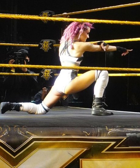 熟女の手コキオンリーファンズ xxx 画像