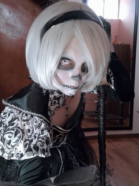 ティーンのバックスタイルオンリーファンズ 美しいポルノ 写真