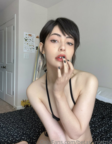 本物のオンリーファンズ えろ 写真