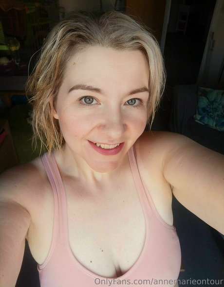 annemarieontour ポルノモデル 画像