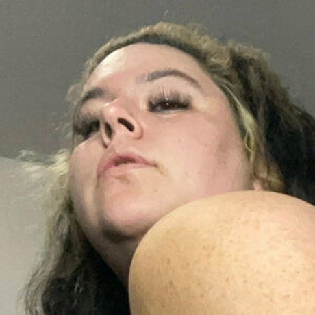 スペードのクイーン オンリーファンズ セクシーxxx 写真