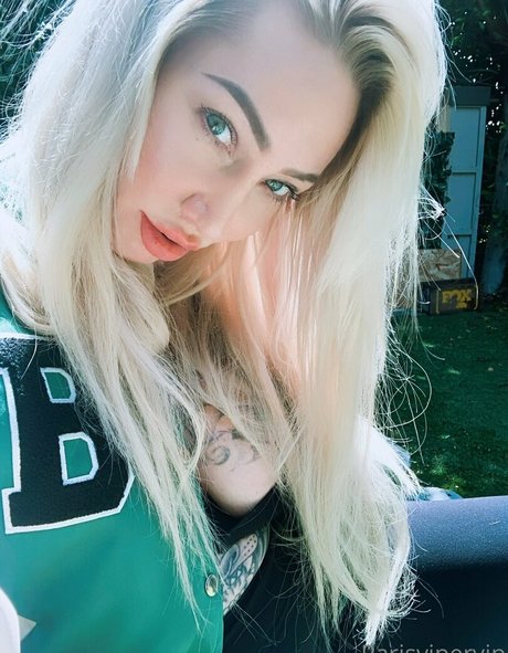 parisvipervip ポルノスター 高品質 写真