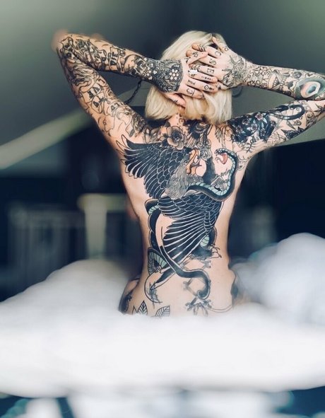 parisvipervip ポルノスター HD アーカイブ