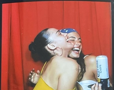 Luna Blaise ホットモデル 画像