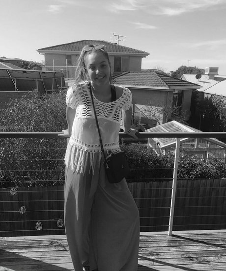 メコスジのオンリーファンズ 美しいポルノ 写真