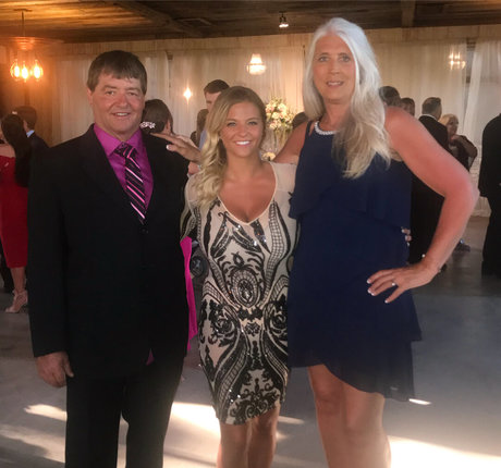 McKenna DeMoe モデル 画像