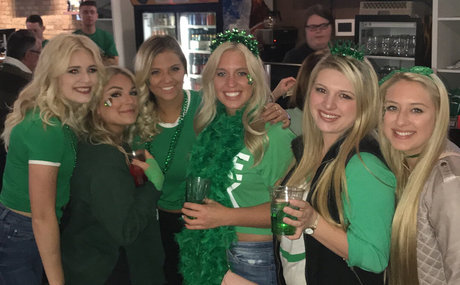 McKenna DeMoe 独占スター 写真