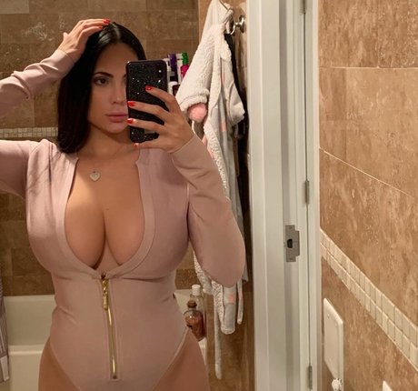 Sannatorr アート女優 アーカイブ